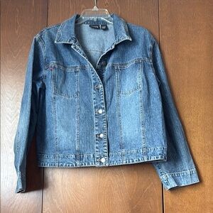 Chico’s Classic Denim Jacket Sz 2 EUC